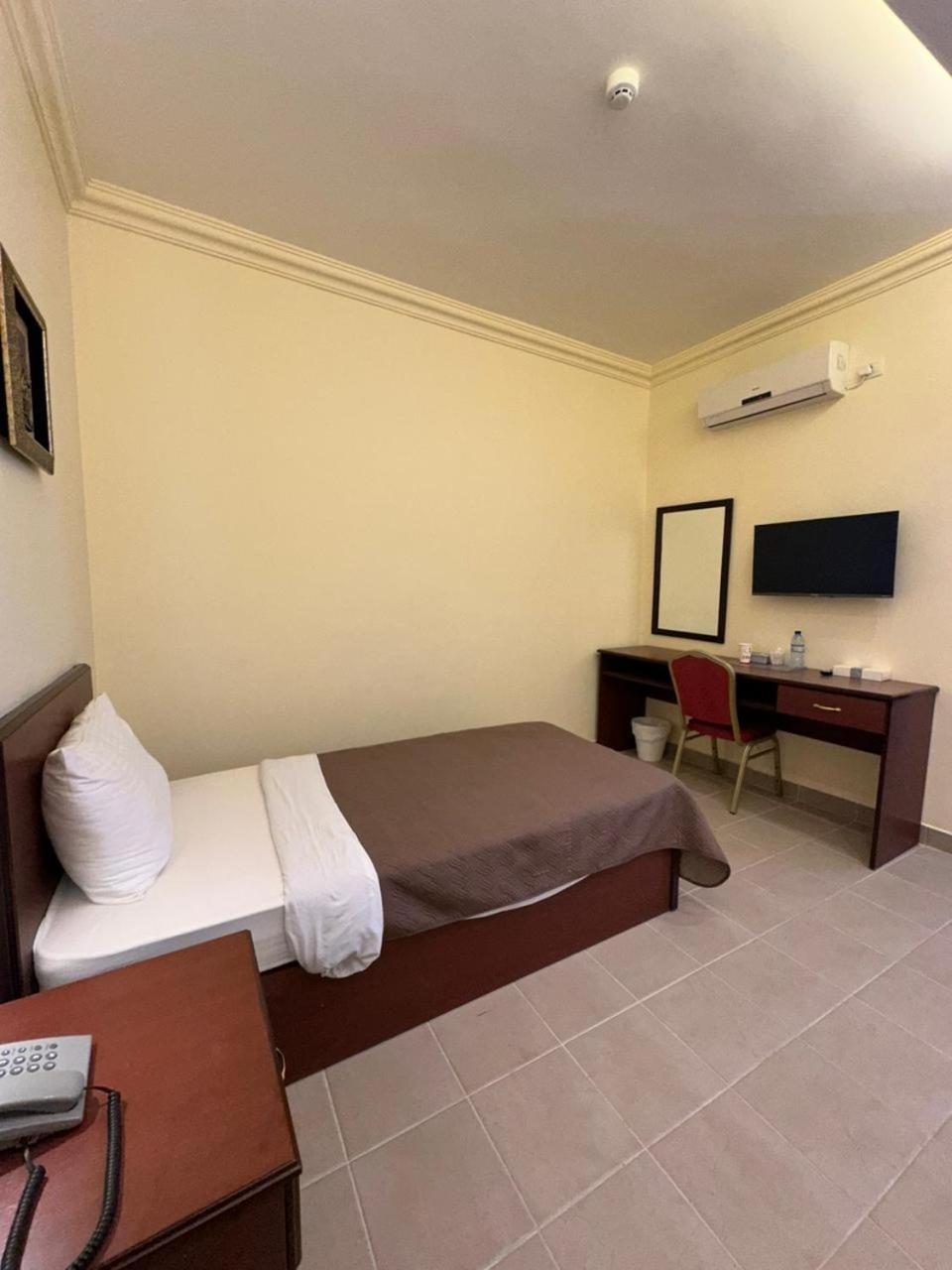 Rumman Hotel 마다바 외부 사진